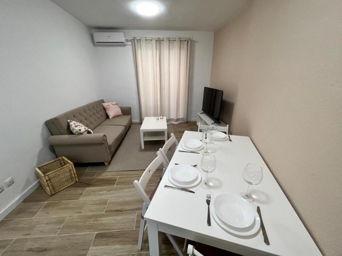 סרגוסה Apartamenticos Libertad I מראה חיצוני תמונה